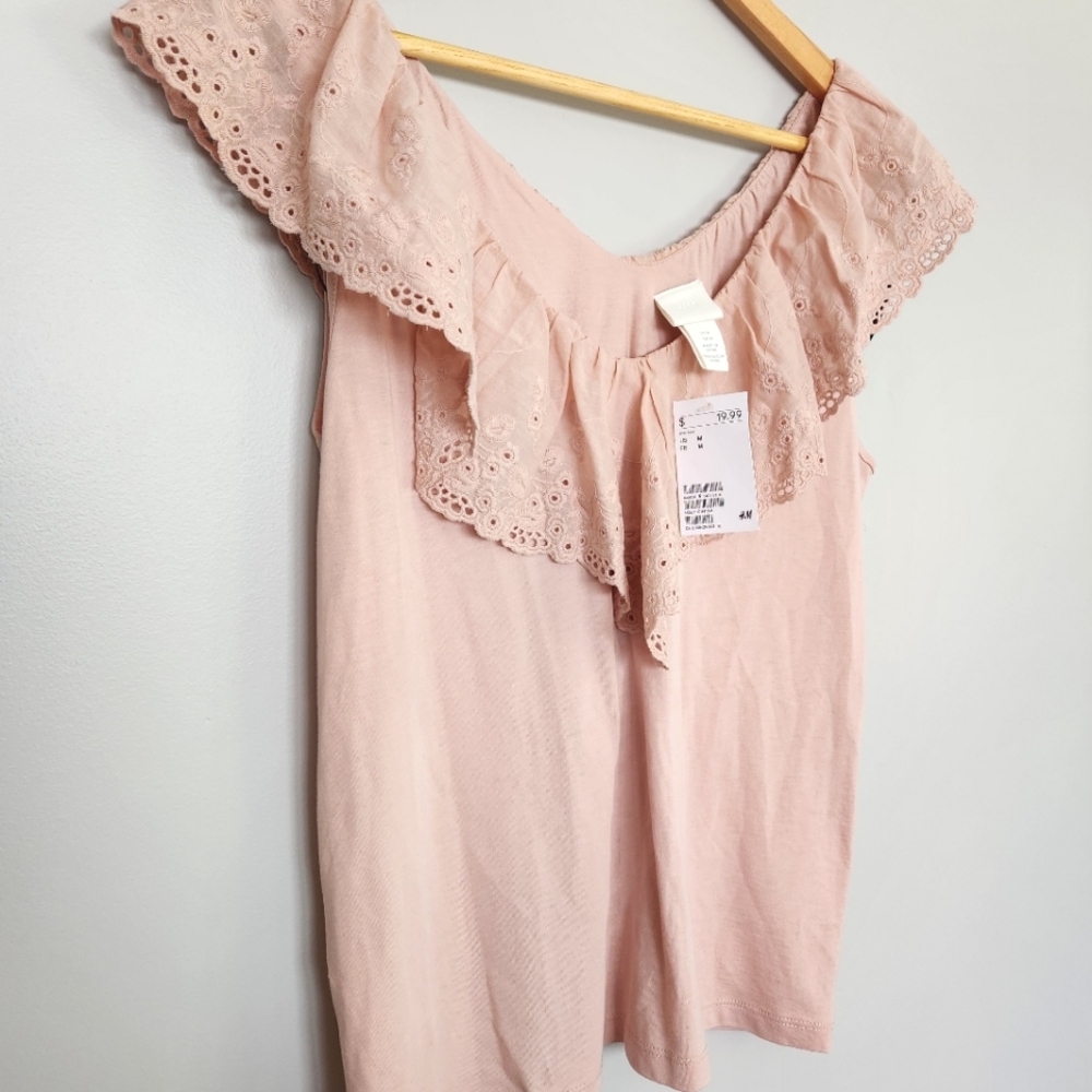 H&M Womans flowy sleeveless top